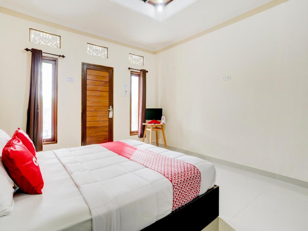 Oyo 90711 Blembong Homestay Jimbaran Dış mekan fotoğraf